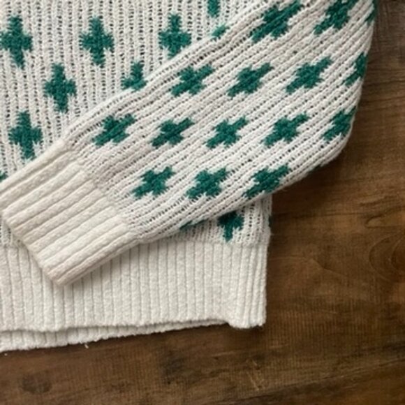 Old Navy Fair Isle Mock Neck Sweater Multicolor Knit White Green Yellow Pink XS - Picture 3 of 6